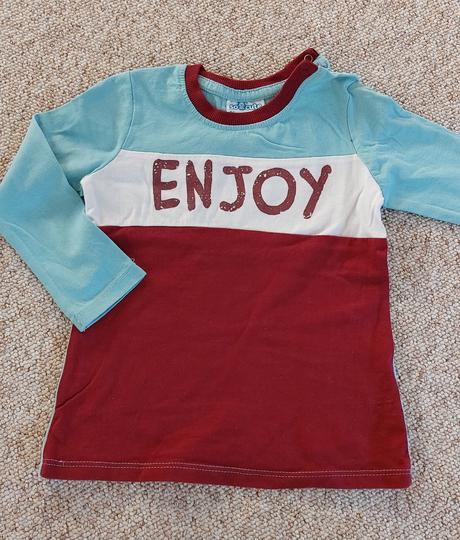 Balík triciek a mikin, 86–98