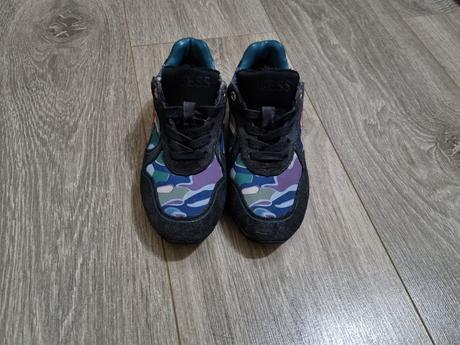 Tenisky guess, guess,29