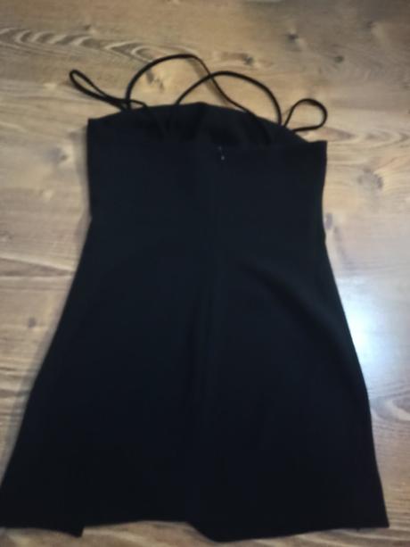 Čierne mini šaty raz oblečené (xs), zara,24