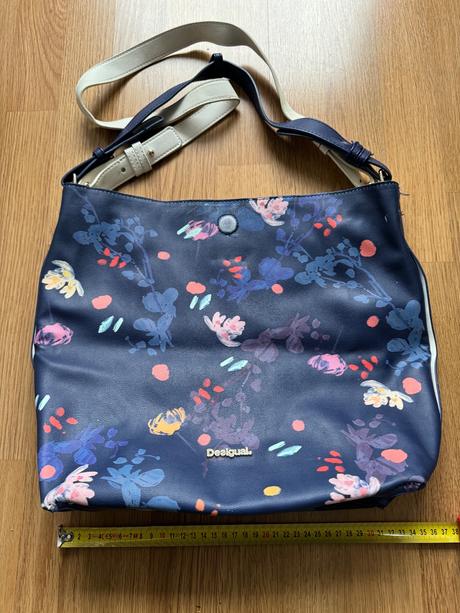 Obojstranna kabelka desigual, desigual