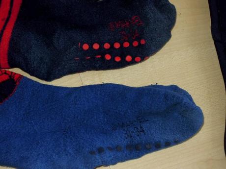 Ponožky, rukavice, šál, čiapka /3-8.rokov/, 104–116