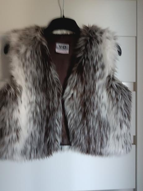 Chlpatá vestička, 158