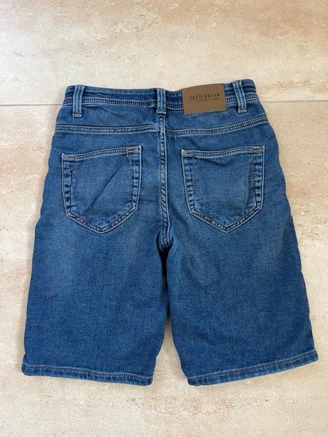 Krátke nohavice, c&a,140