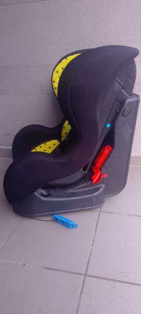 Autosedacka do 18kg nania, nania