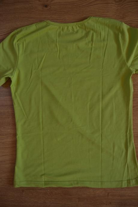 Zelené tričko s potlačou, s