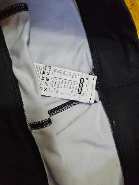Športove leginy, decathlon,s