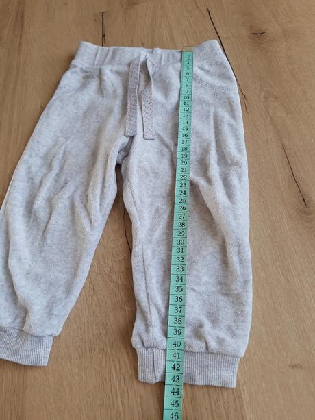 Semišové tepláky, pepco,86