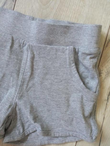 Dievčenské sivé teplákové šortky (122-128), pepperts,122