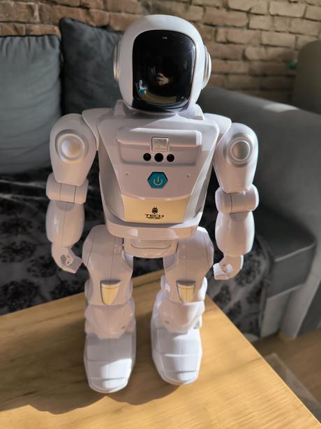 Robot na diaľkové ovládanie, 