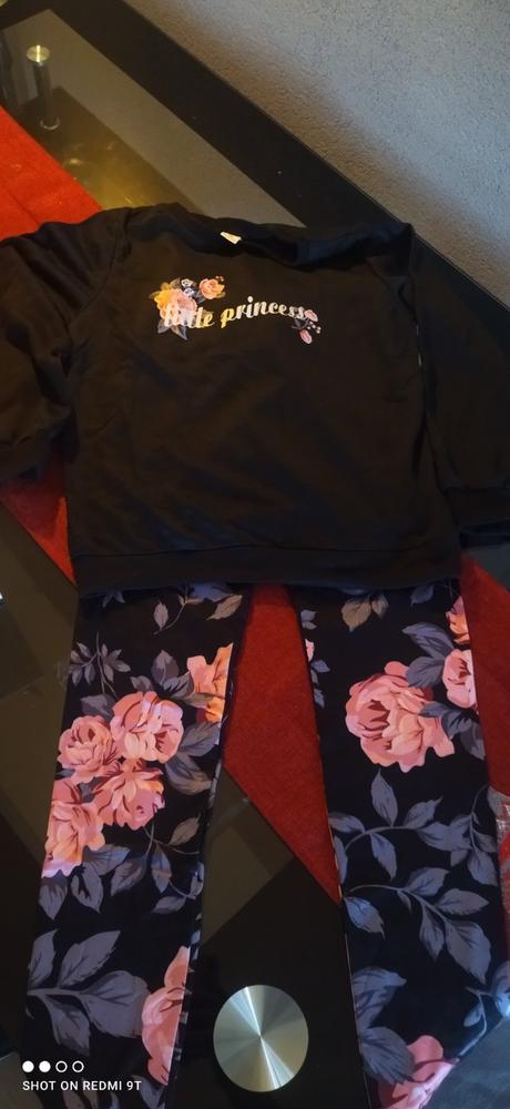 Dievčenská súprava, 152