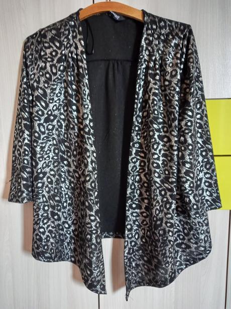 Svetrík so striebornými trblietkami, 38