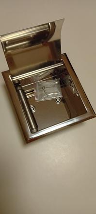 Vbudovatelny drziak na toaletny papier, 