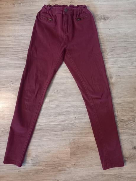 Nohavice bordové, 152