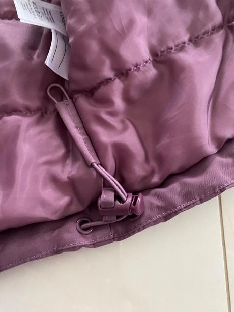 Fialová vetrovka, lindex,158