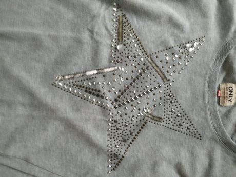 C  9  svetrik, only,s