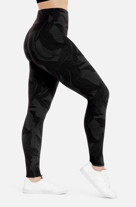 Lelosi vzorované legíny po 24 eur (rôzne vzory), l / m / s