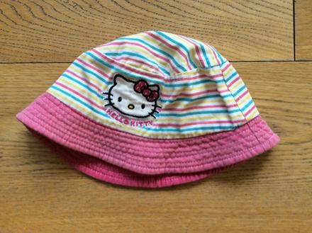 Klobucik hello kitty, 98