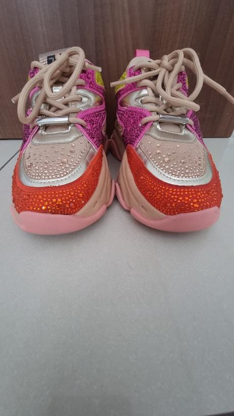 Tenisky, steve madden,37