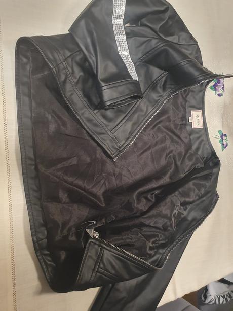 Koženka guess s flitrami, guess,152