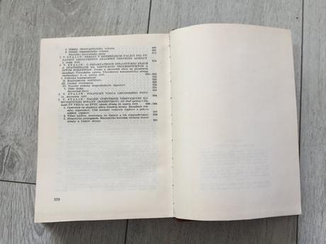Kniha strana a jej vystavba 1953,