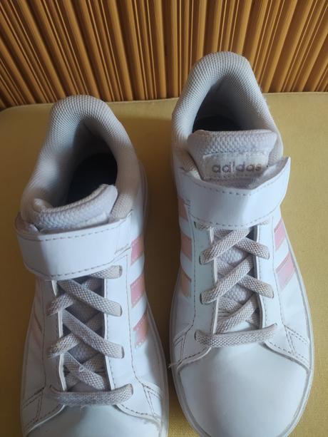 Adidas tenisky, adams,32