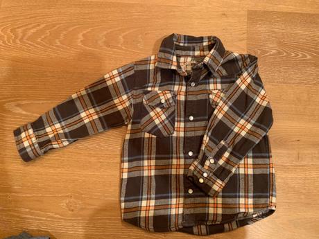 Pekna flanelova kosielka, 104