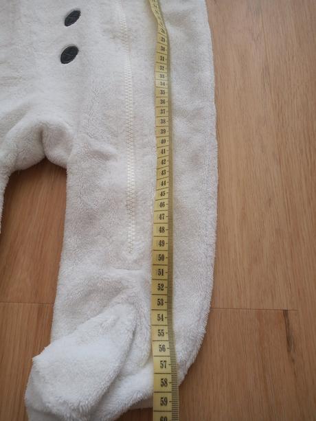 Biely overal snehuliak, next,68