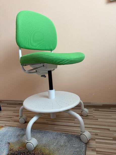 Detská nastaviteľná stolička, 