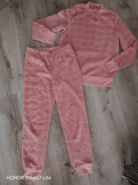 Mikroplyšové pyžamo, tezenis,m