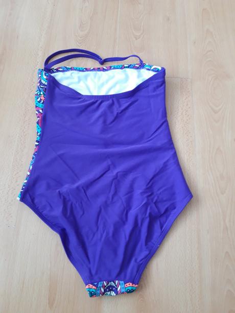 Krásne celé plavky č.36, 36