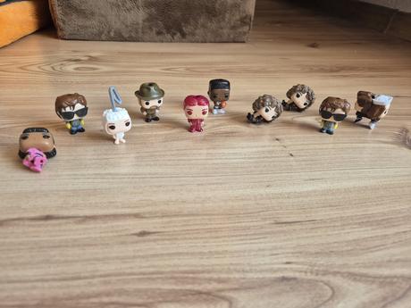 Stranger things postavičky z kinder joy,