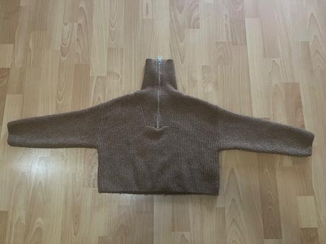 Svetrik na zips, zara,140