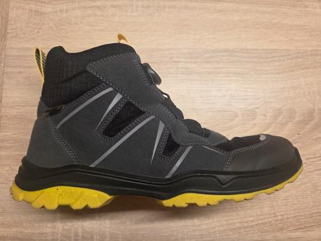 Predám chlapčenské funkčné topánky, superfit,42