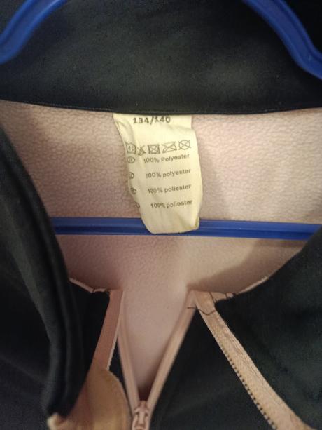 Softhellova bundička 134/140, 140