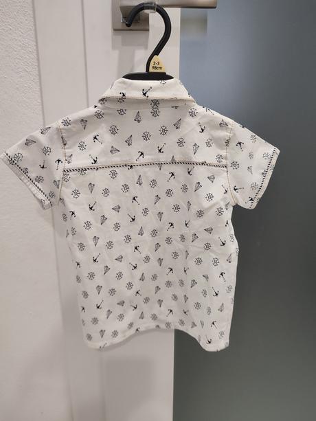 Slávnostna košeľa, 86