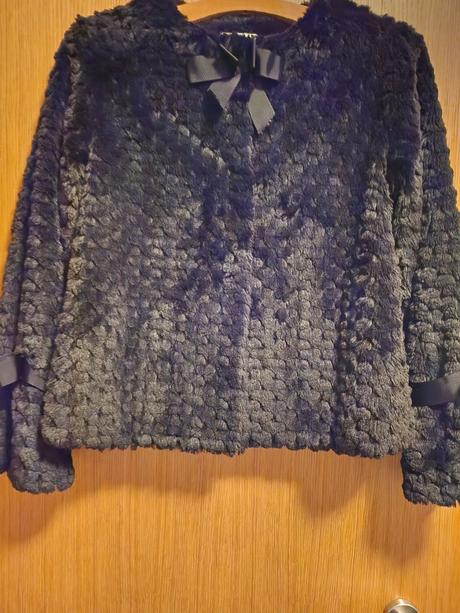 Kožúšok dámsky, m