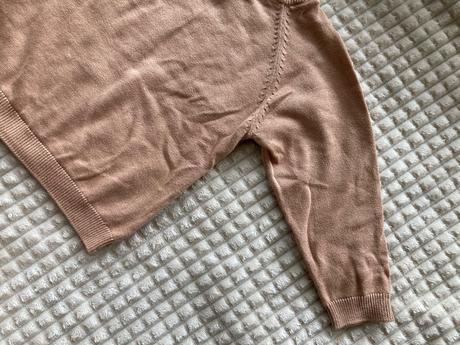 Svetrík so psíkom, sinsay,86