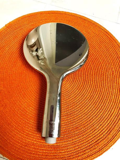 Úsporná sprchová hlavica,