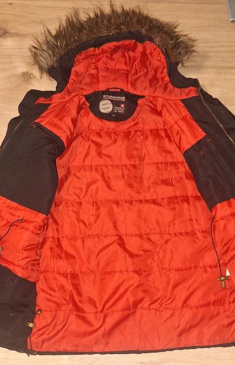 Zimná bunda, 152