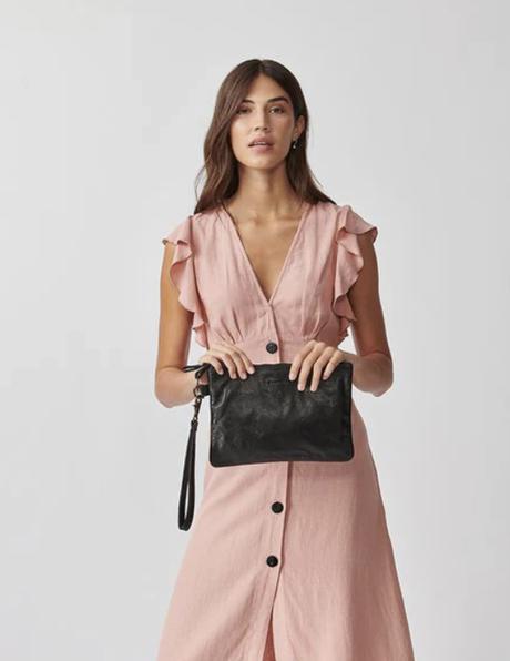 Wanderers kožená clutch kabelka,