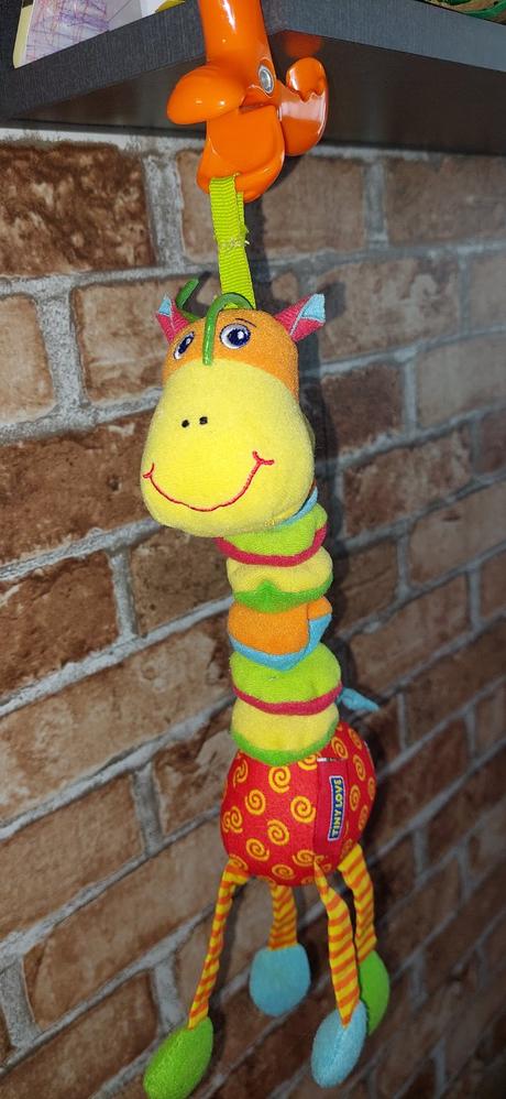 Hračka na zavesenie,