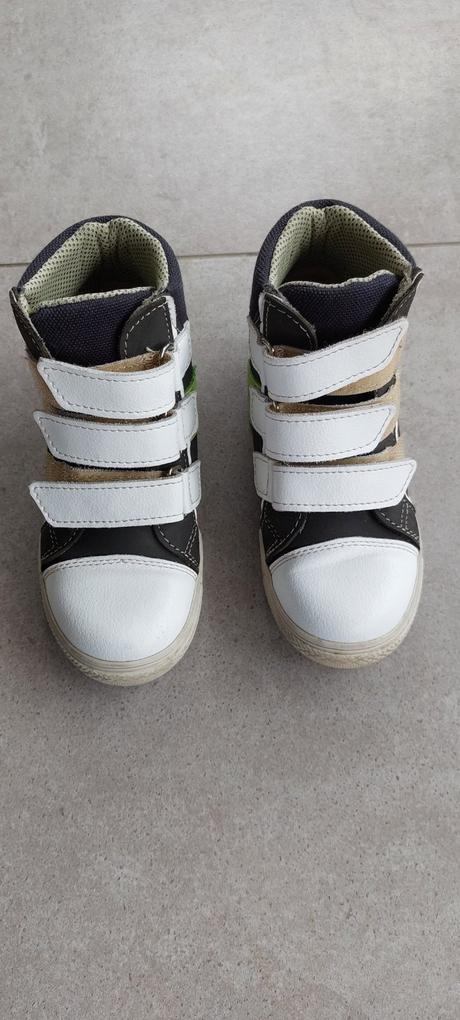 Koženné topánky, 28