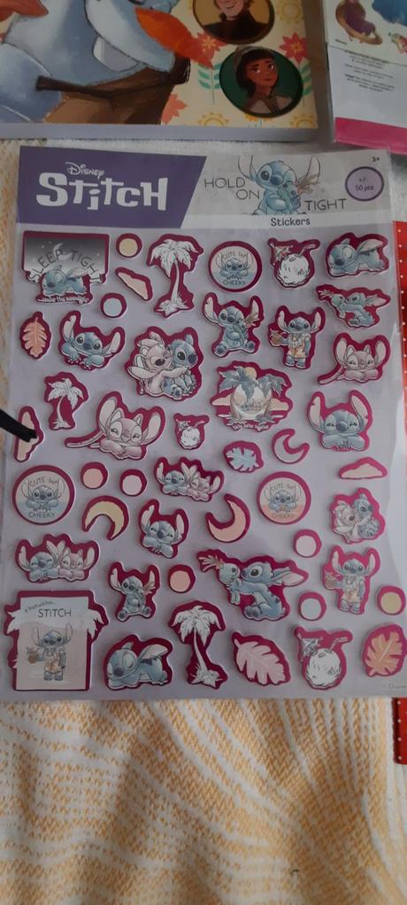 Maľovanky, nálepky, 