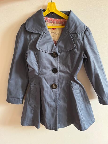 Prechodný kabát, 110