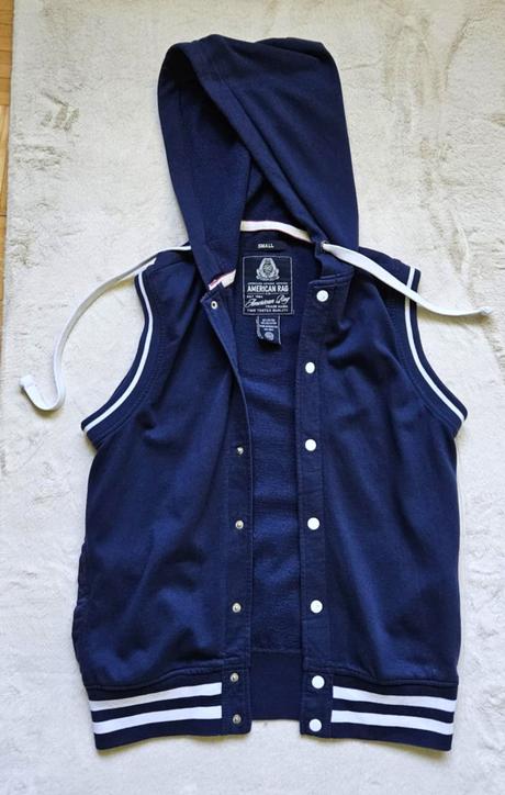 Mikina bez rukavov, s kapucnou, zn. american rag, s