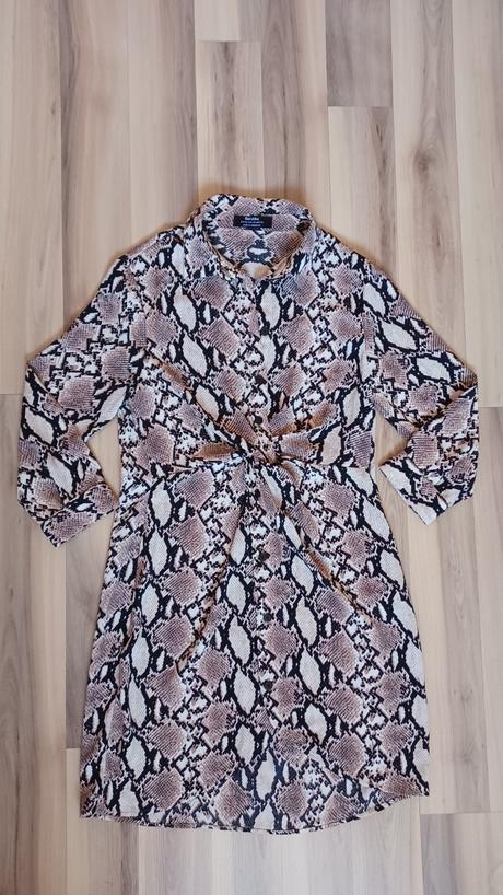 Šaty s hadím vzorom, bershka,xs