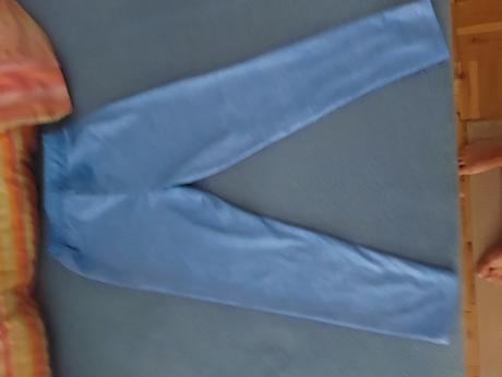 Dievcenské nohavice, 110