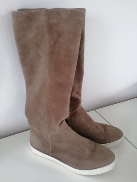 Semišové čižmy, 38