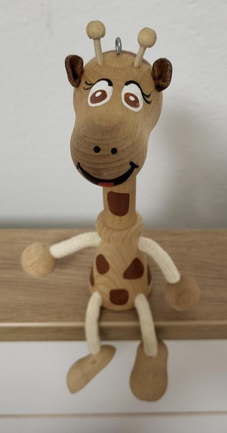 Drevená žirafa, 