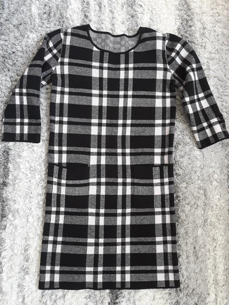 Šaty s vreckami, xs